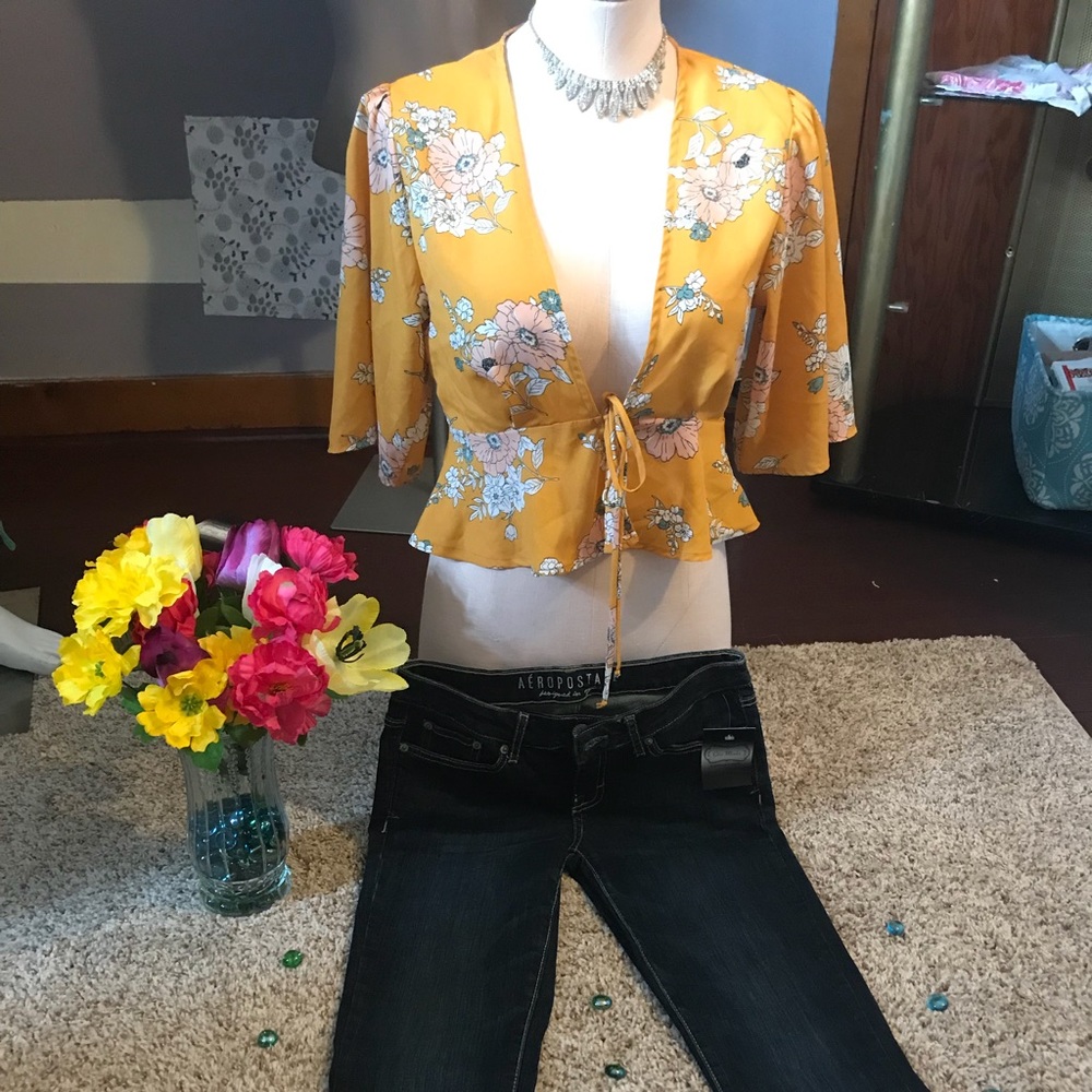 Charlotte russe blouse floral - Picture 1 of 2